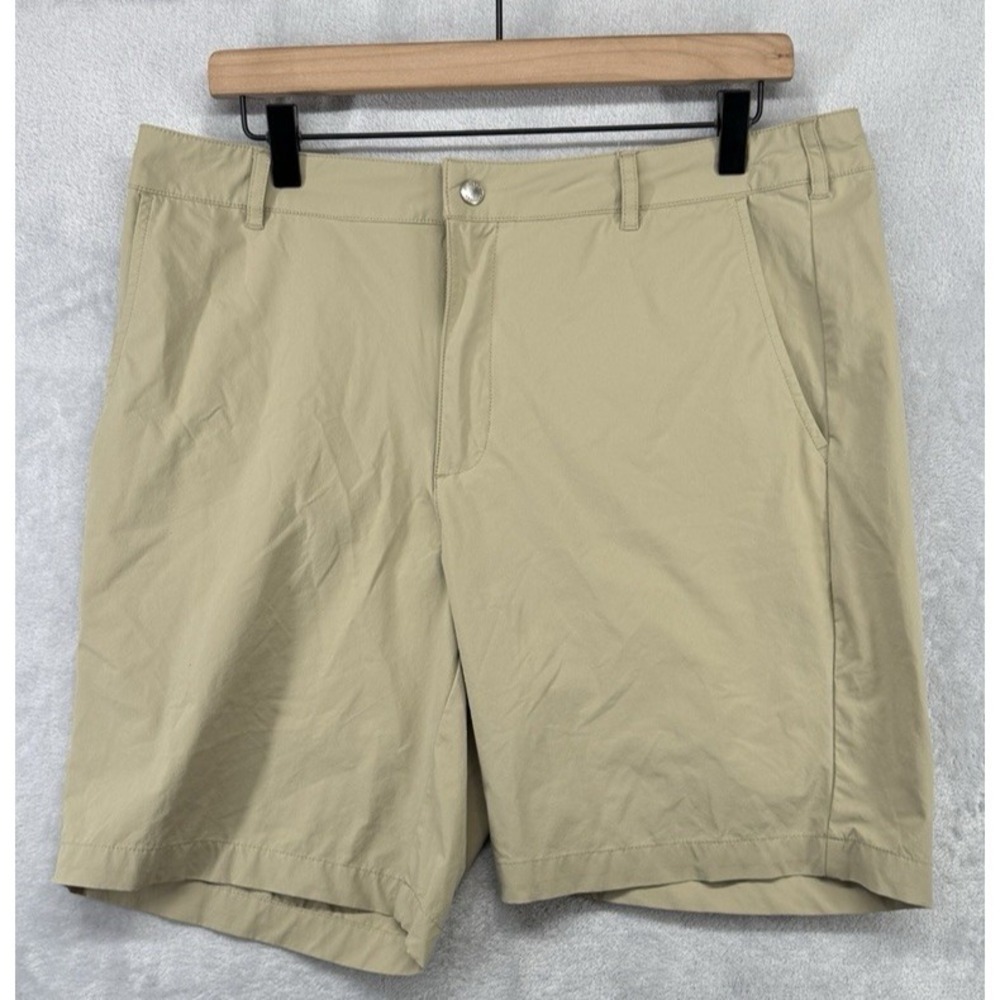 Onward Reserve Chino Shorts Beige Khaki Performance Stretch Golf 8" Mens 33 READ